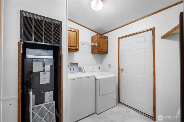 Furnace new in 2022, along with heat pump