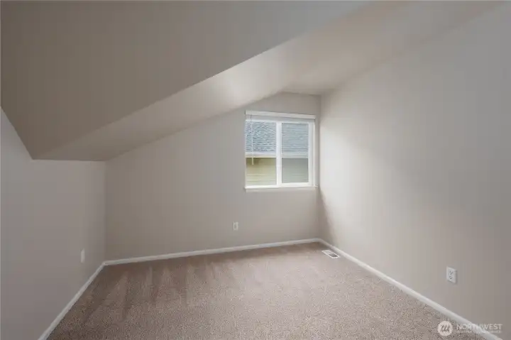 Bedroom 4 of 4 upstairs.