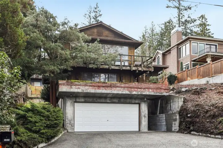 Prime opportunity in desirable Cedar Park! This 4-bedroom, 3-bath home on a 7,196 sq ft lot.