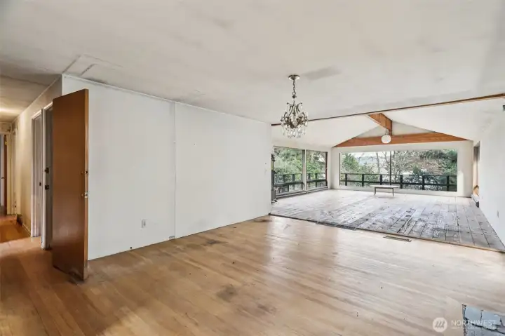 Dining room off kitchen and living room