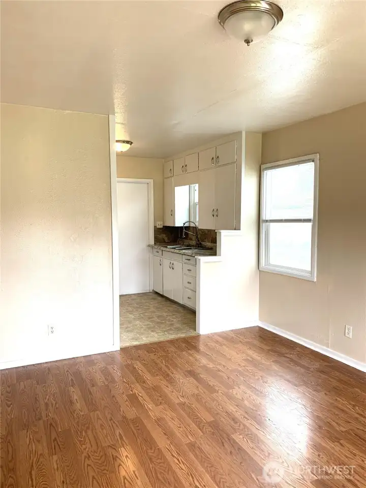 Unit 1423 Photos taken prior to tenant occupancy