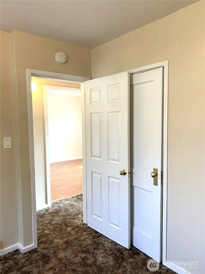 Unit 1423 Photos taken prior to tenant occupancy