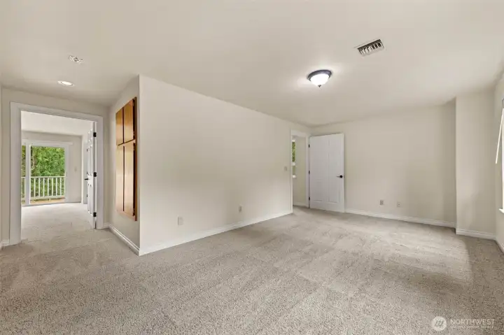 Upstairs Bonus Room