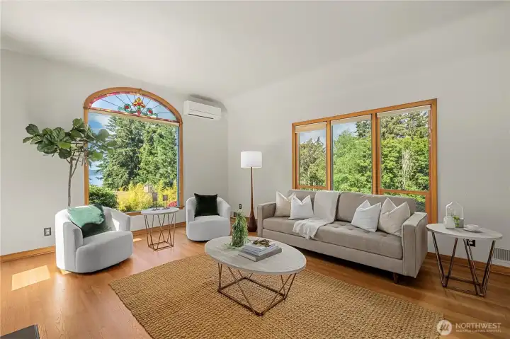Big windows bring the outside beauty in