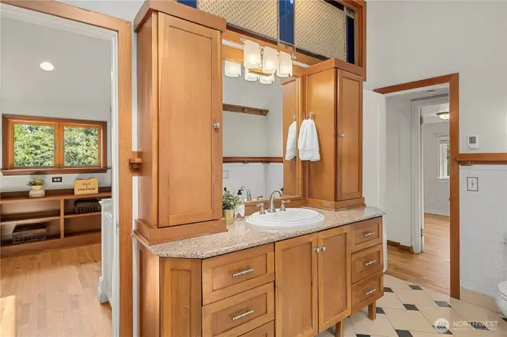 Primary 5pc bath w/ heated floors