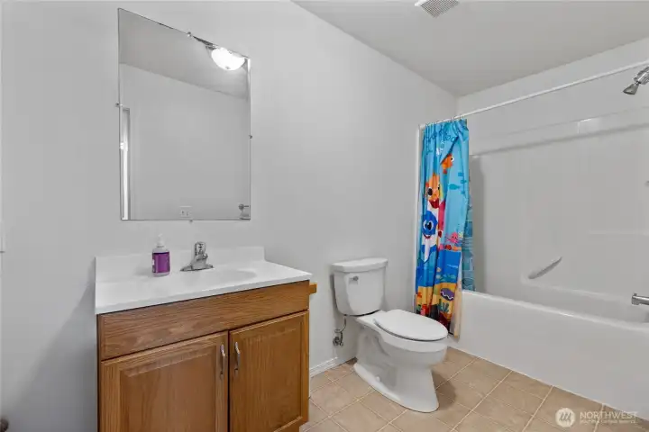 Upstairs main bath