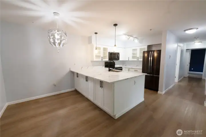 Spacious kitchen and dining area