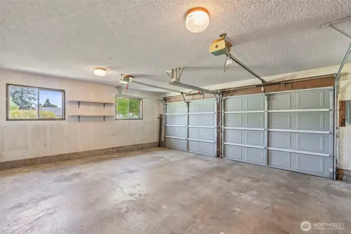 2 Car attached garage. 2 Car attached garage.