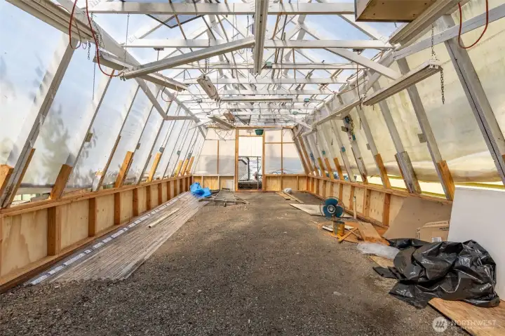 Greenhouse opposite view. Greenhouse opposite view.
