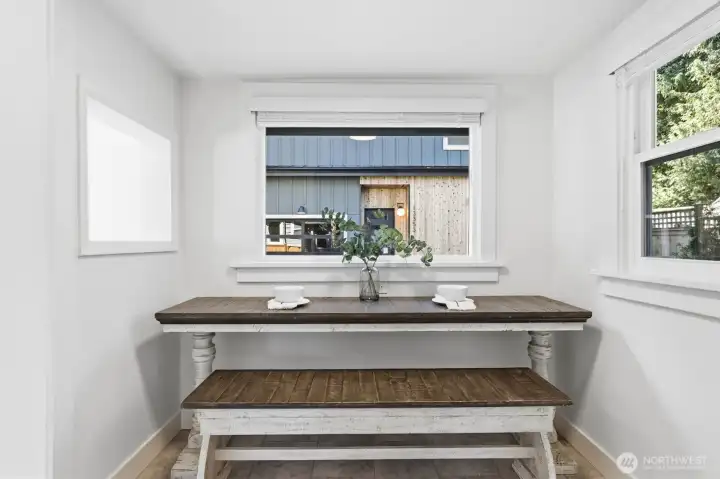 Cute little breakfast nook off the kitchen. Cute little breakfast nook off the kitchen.