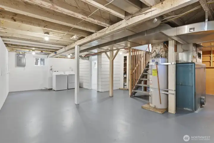 Lots of potential in this light and bright full basement. Lots of potential in this light and bright full basement.