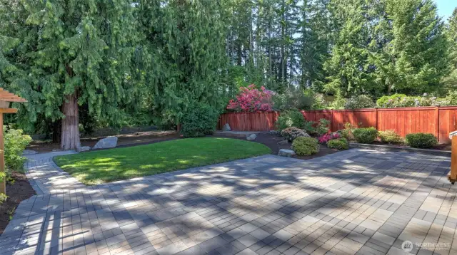 Large Patio!