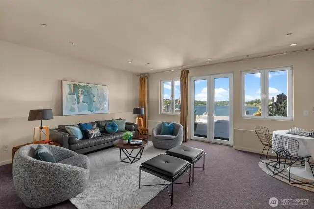 Downstairs flex/guest room