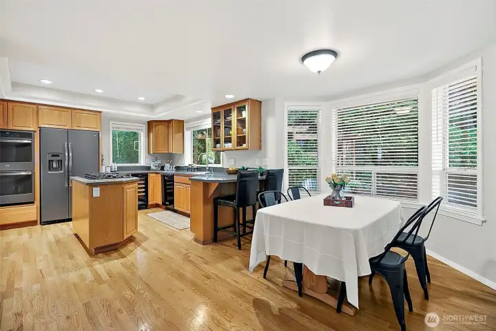 Eat in kitchen