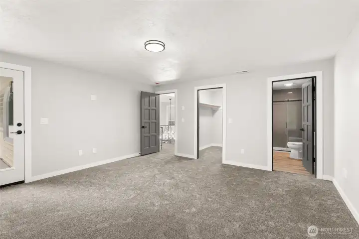 Large primary bedroom
