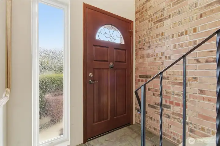 Inside entry to bi-level home