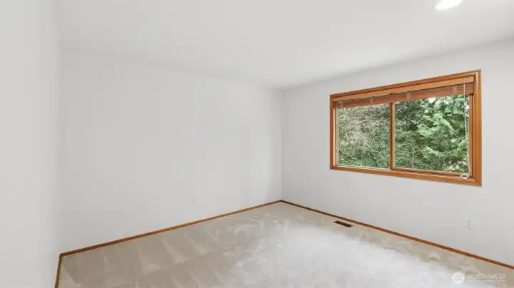 Upstairs secondary bedroom