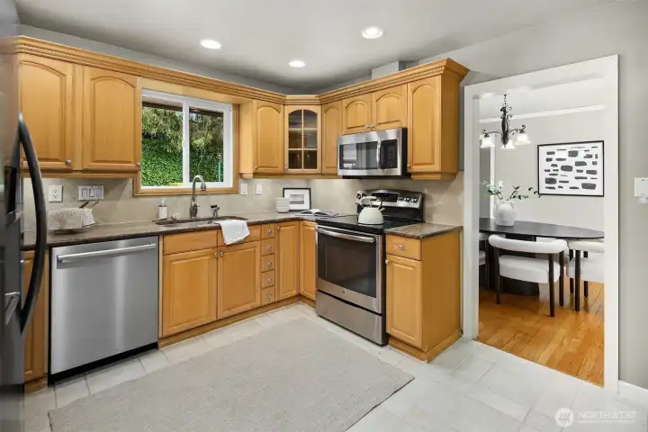 Another perspective of the kitchen to the dining area.