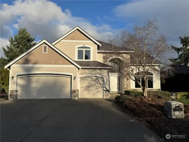 FRONT VIEW - Beautiful curbside presence!!!