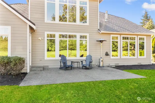 Rear Patio - ** Grass photo shopped.