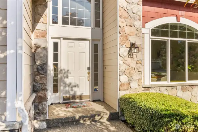 Great Front Entry, with Stone!