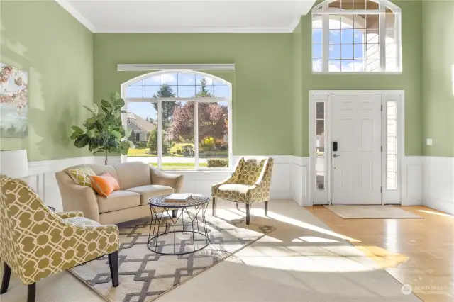 Formal Sitting Area off Entry.