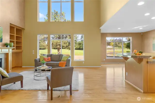 Family Rm w Kitchen to the right