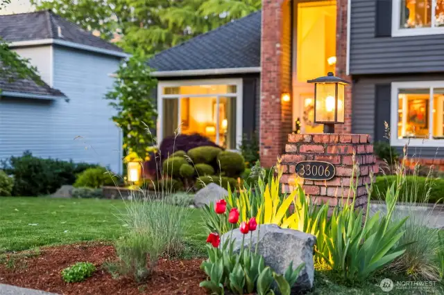 This home is also wired for generator for potential stormy times when power might be lost and has A/C for those occassional hotter than norrmal summers.