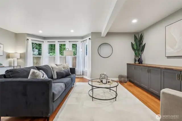 Huge family room – bay windows, French doors, built-ins for game nights
