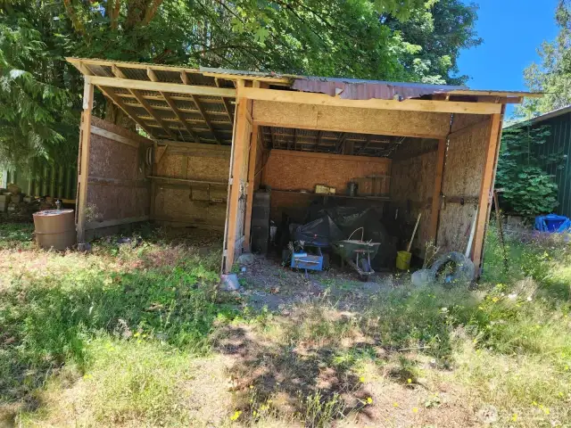 Extra shed for storage