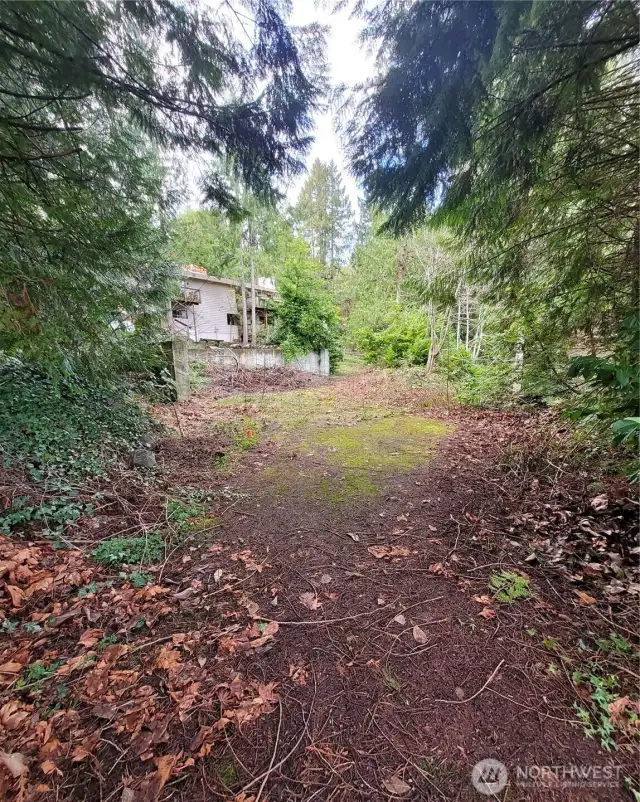 Access Corridor to property