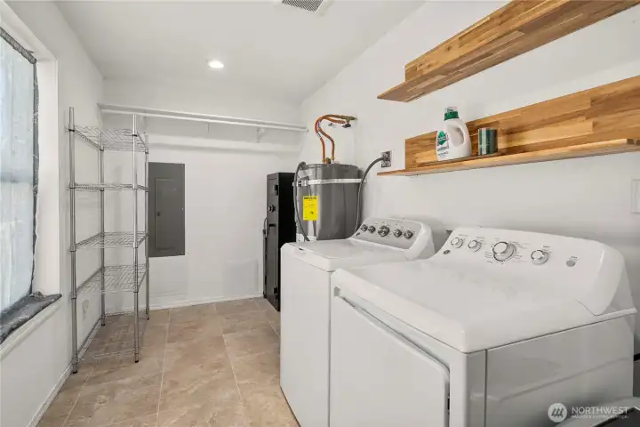 Home is pre-plumbed and ready for propane—tank installation would complete the system.