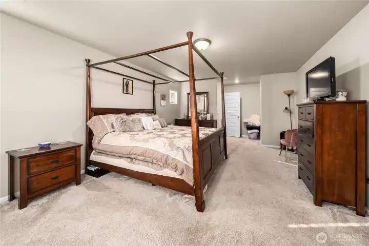 Spacious Primary Bedroom (upstairs)
