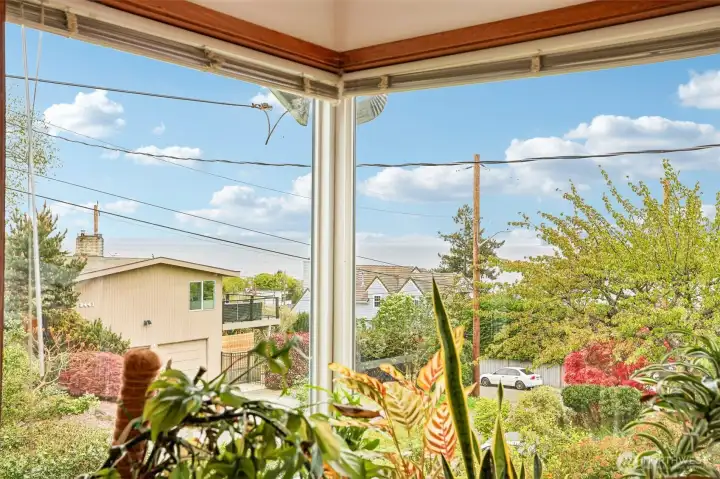 Imagine waking up to this view every morning!