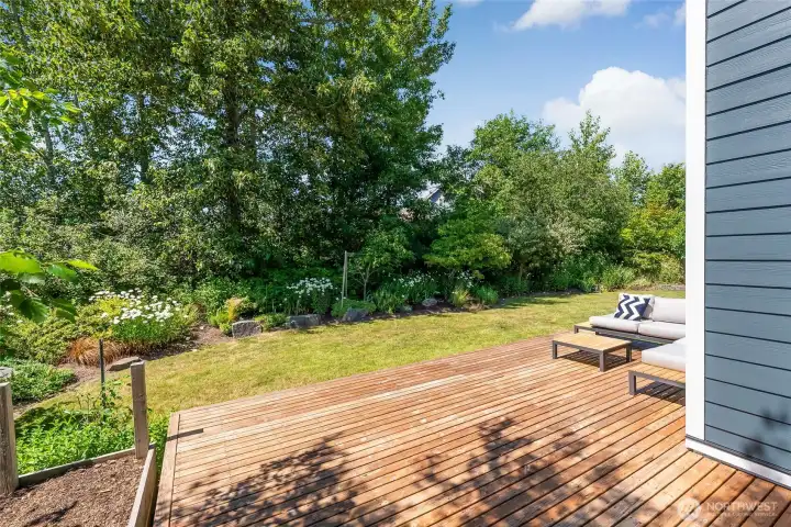 Direct garage access from back yard