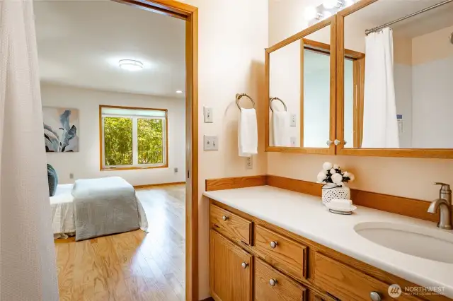 Quartz countertop