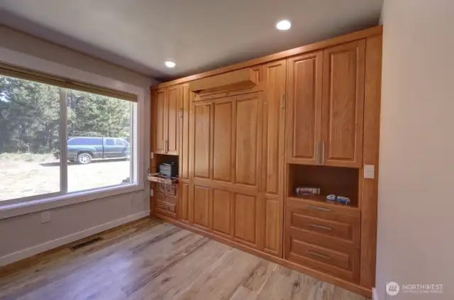 Second bedroom with Murphy bed
