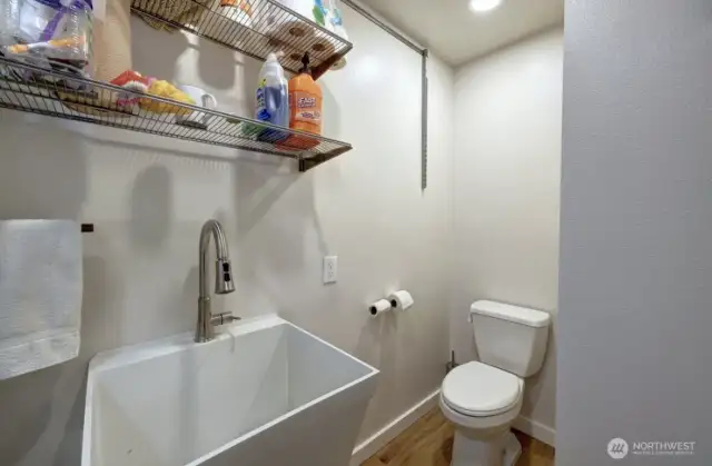 Third bathroom in the garage