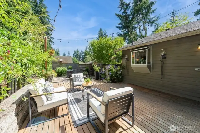 Large deck for entertaining
