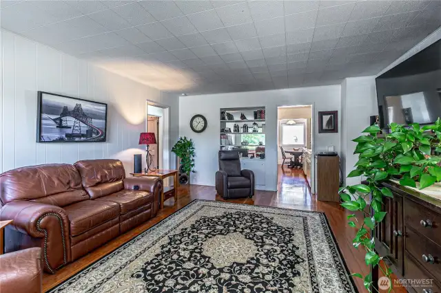 Large Living Room