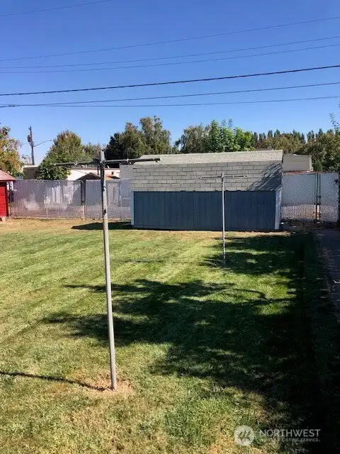 Storage shed