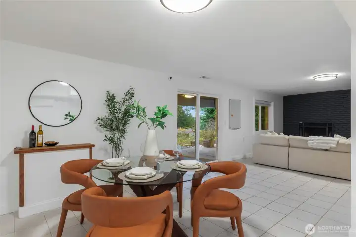 Downstairs dining area looking at Livingroom.