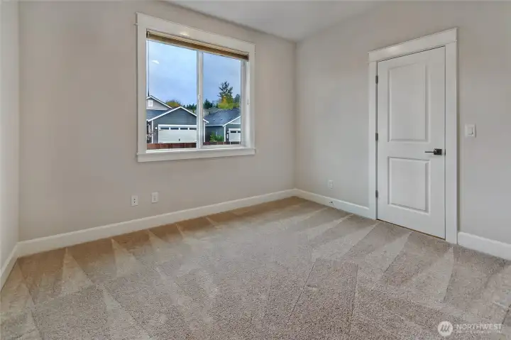 Bonus room/office. Could be 3rd bedroom. (No closet)
