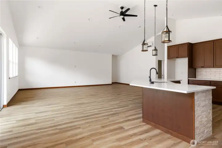 Photos of a similar home in the neighborhood