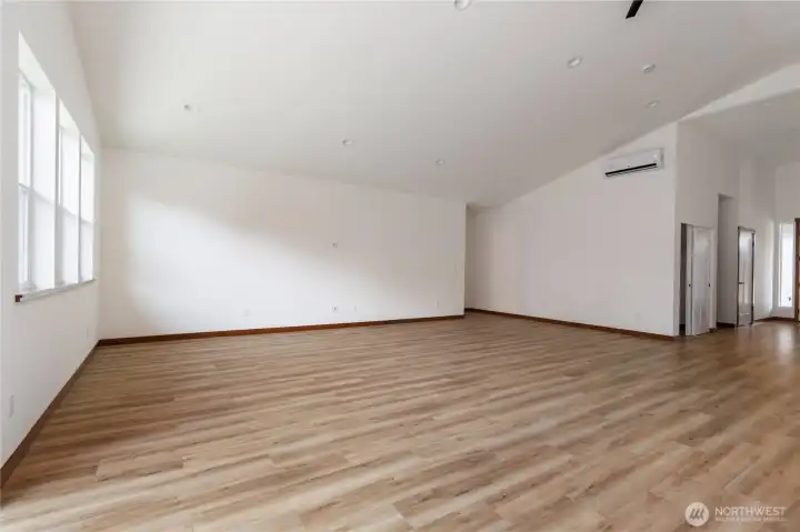 Photos of a similar home in the neighborhood