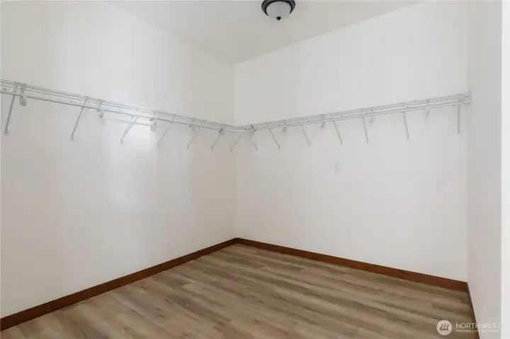 Photos of a similar home in the neighborhood