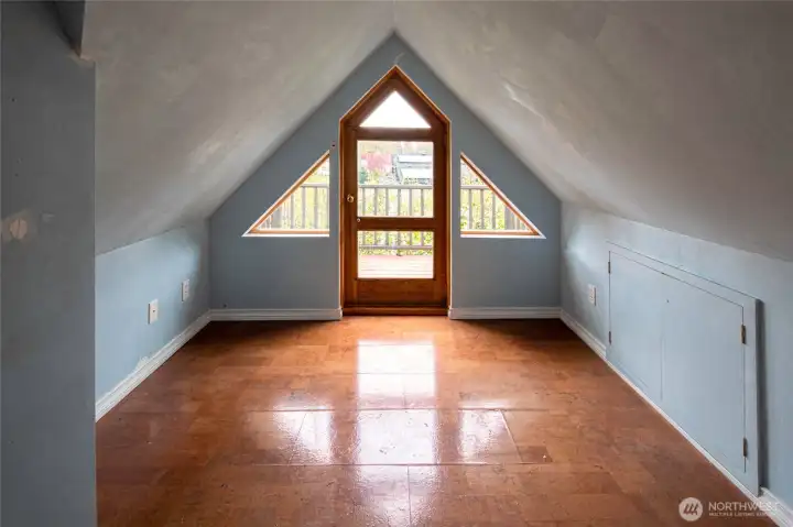 Leading to upper deck