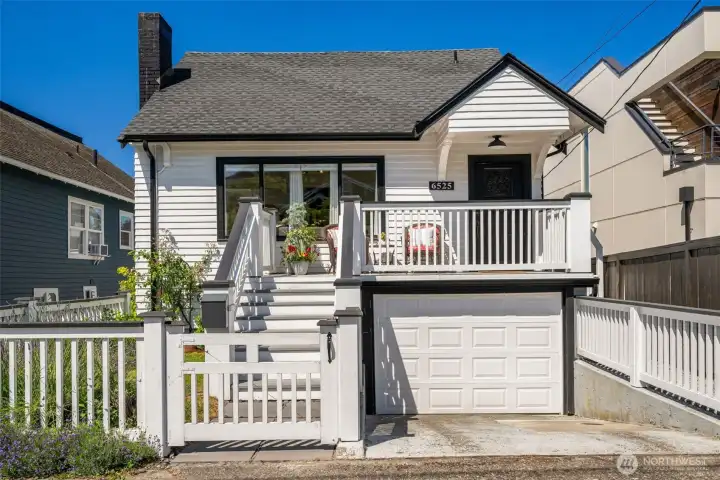 Beautifully tailored for modern life, this Phinney Ridge craftsman has been fully remodeled and sits in the heart of one of Seattle's most walkable neighborhoods.