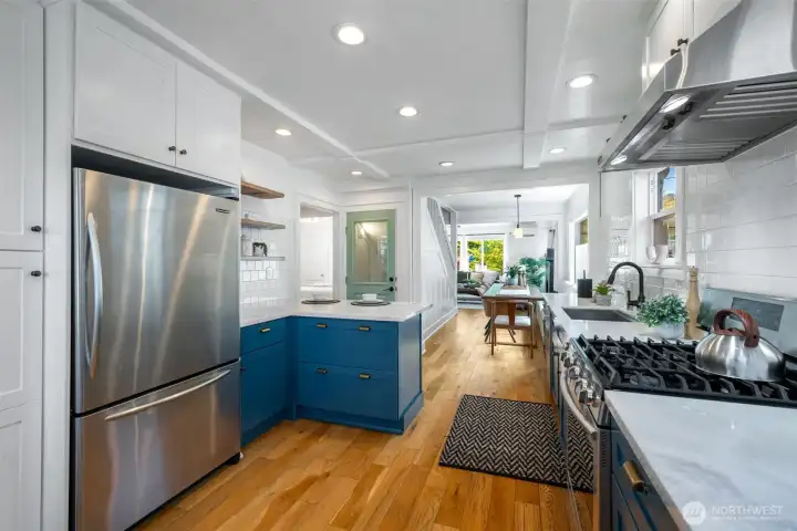 Pull out pantry space, a large refrigerator, a gas range and a good venting system.