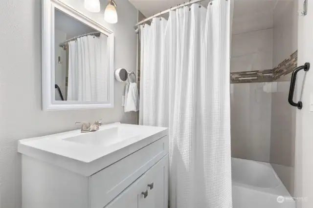 Enjoy the privacy and comfort of having a personal bathroom directly connected to your bedroom, perfect for unwinding & rejuvenating in style.